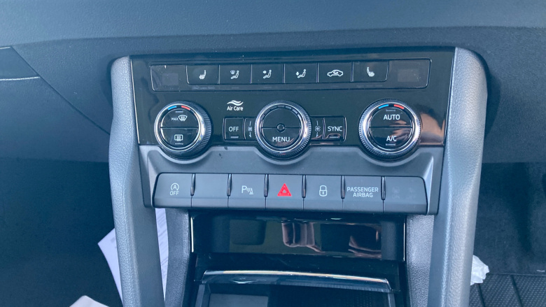 Skoda Karoq 1.5 TSI SE L Edition 5dr DSG Petrol Estate